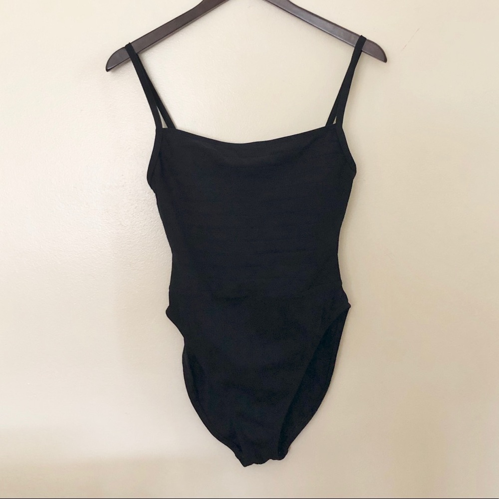 LA BLANCA by Rod Beattie one piece swimsuit
